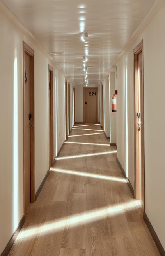 Hotel Cuco Бенидорм Экстерьер фото